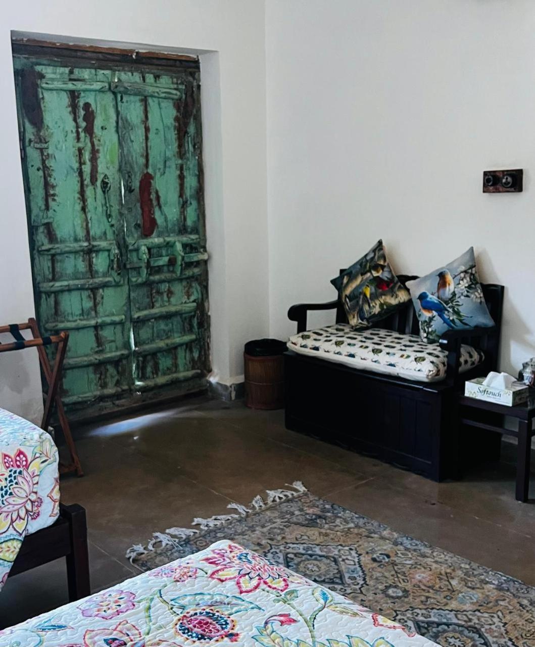 Chandera Kothi โอร์ชชา ภายนอก รูปภาพ