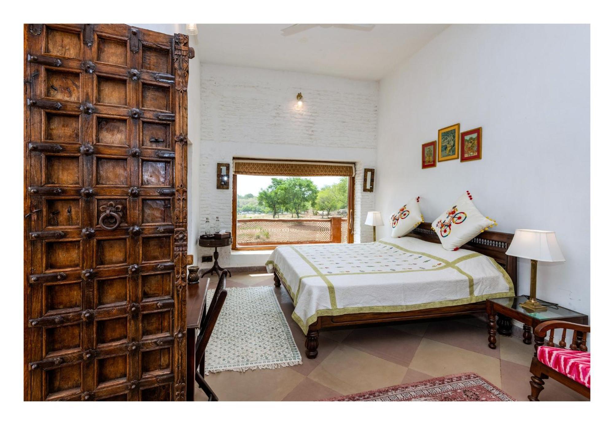 Chandera Kothi โอร์ชชา ภายนอก รูปภาพ